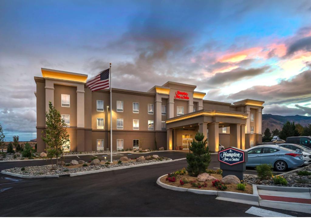 Hampton Inn & Suites – Reno West, NV